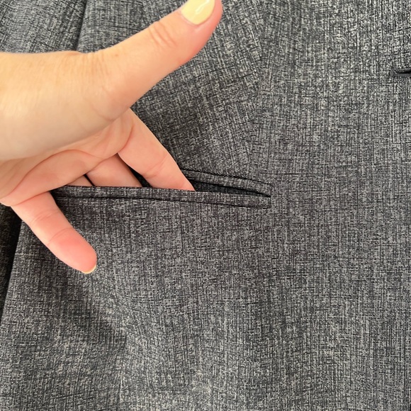 Blazer - Picture 5 of 5